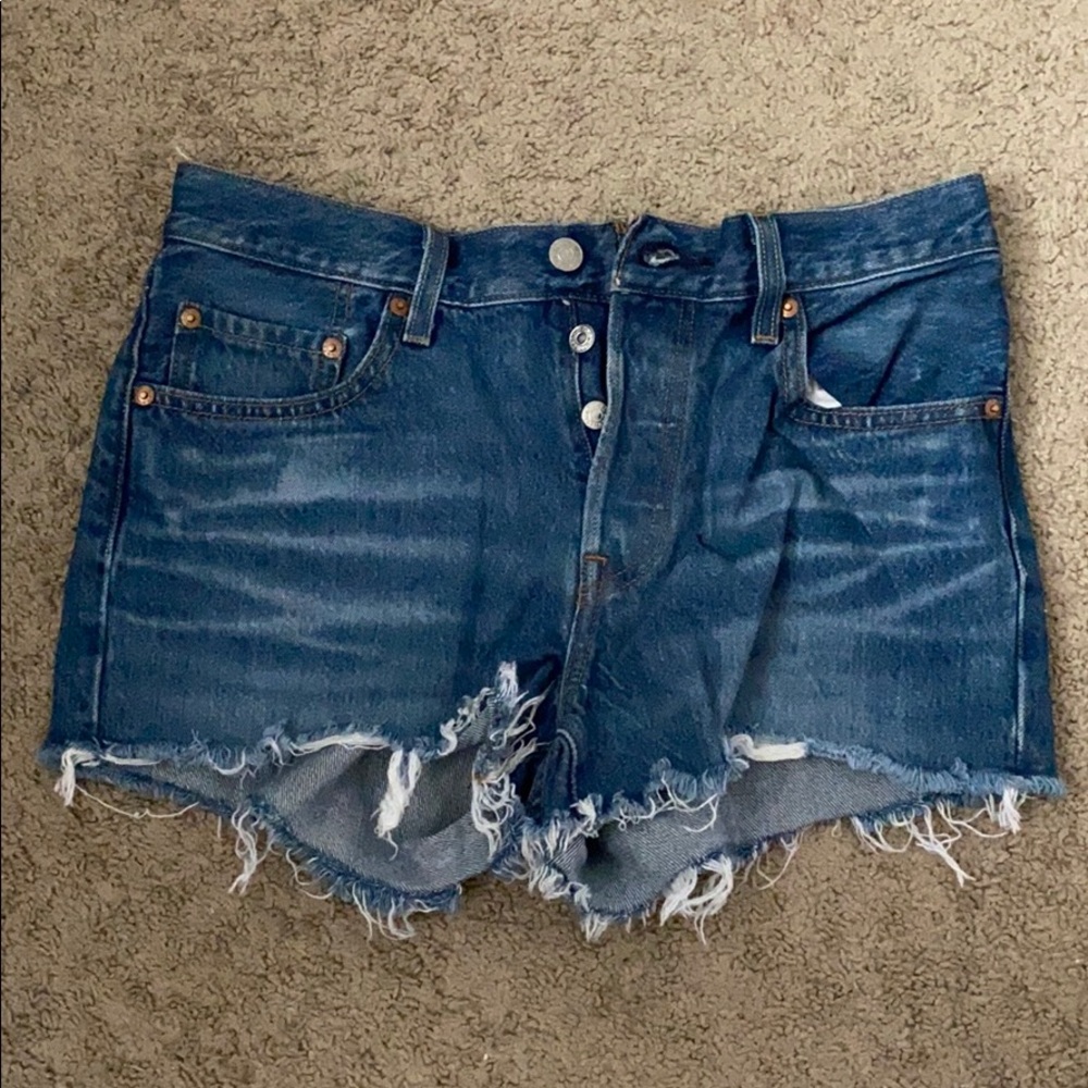 Women’s Levi Jean Shorts